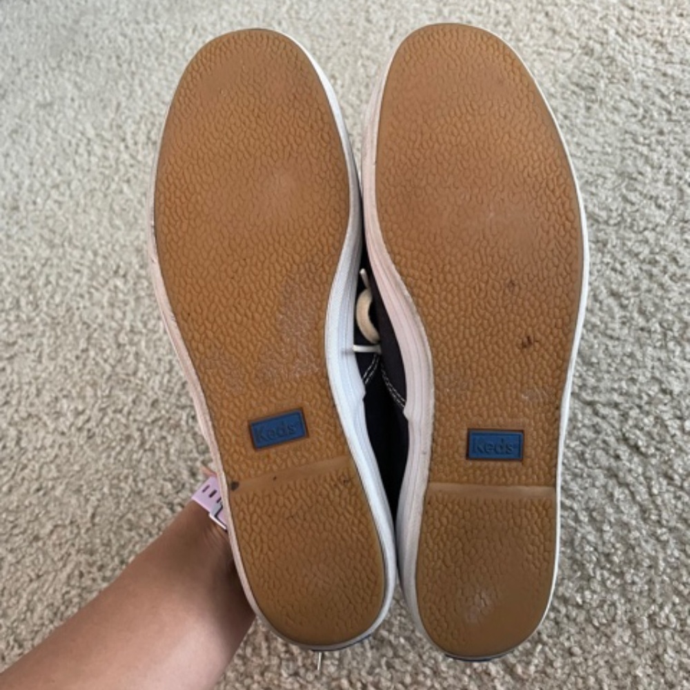 Keds - Picture 3 of 4